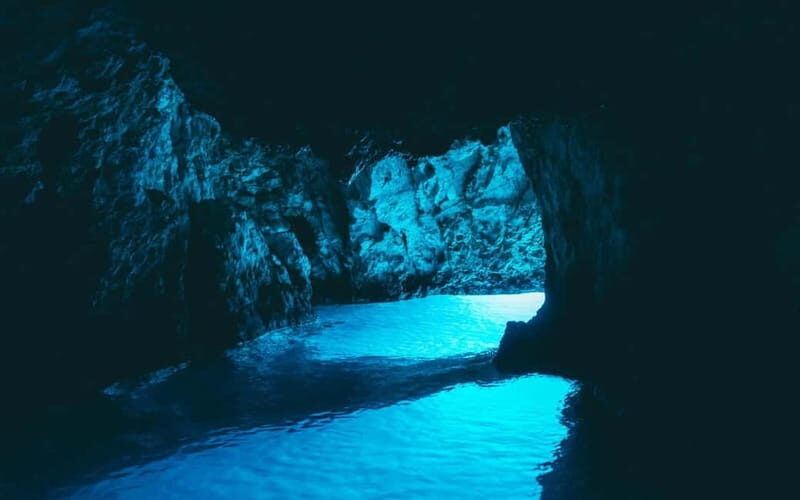 Split: Boat Tour to Blue Cave, Vis, Blue Lagoon, Hvar, Brač - Meeting in Split and the boat you’ll be living on