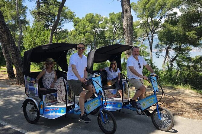 Split by Private Electric Rickshaw - Palace & Hidden Gems - Guides who set the tone, and why that matters in a short tour