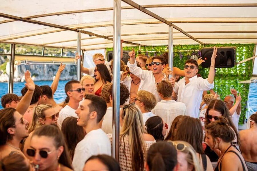 Split: Captain’s Boat Party – Blue Lagoon, DJ & Free Shots - Blue Lagoon Swim Stop: Your One-Hour Water Break