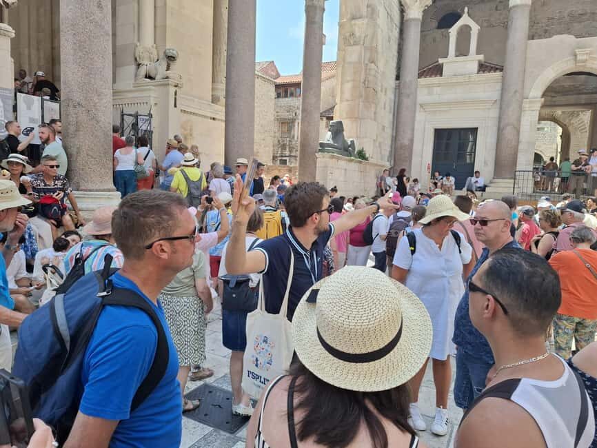 Split: City Walking Tour w/ Game of Thrones Locations - Meeting at the Golden Gate: the umbrella trick