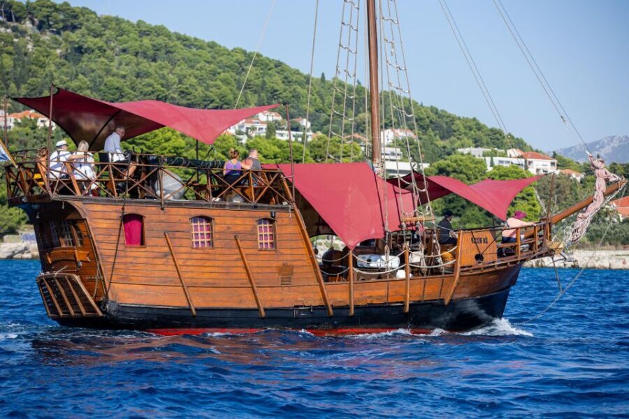 Split: Cruise on Columbo's Pirate Ship "Santa Maria" - Sailing Out for Views of Marjan Hill, Kašuni, and Bačvice