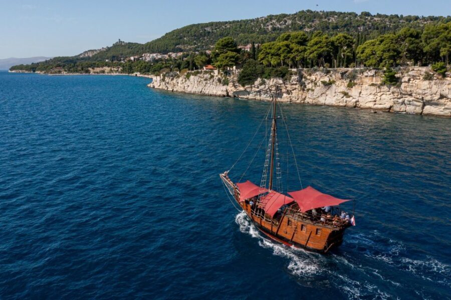 Split: Cruise on Columbo's Pirate Ship "Santa Maria" - Crew Vibe and the Little Moments That Make It Memorable