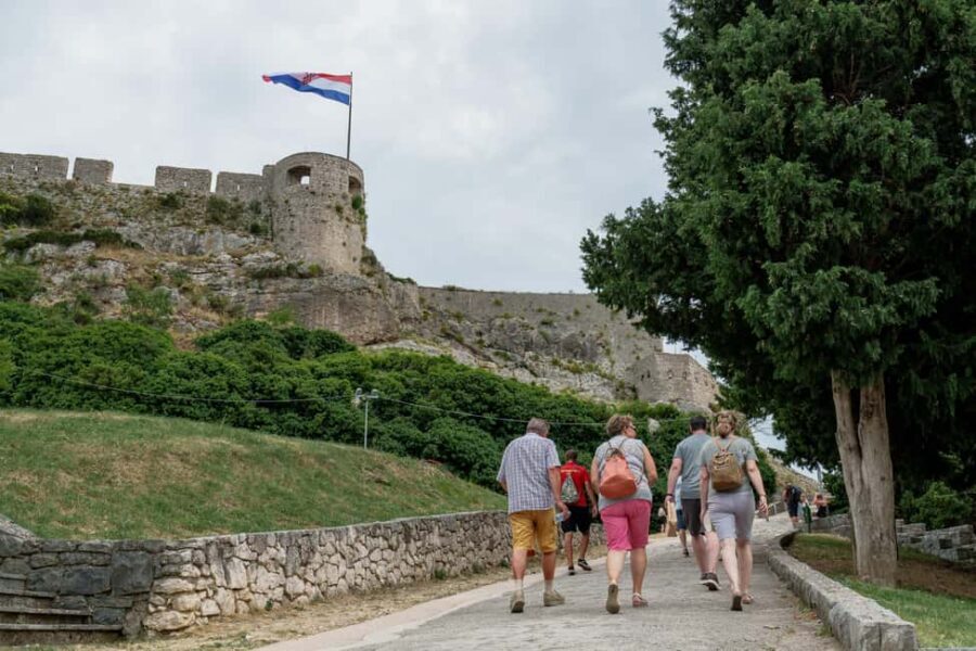 Split: Dalmatia for Nature Lovers Green Line Sightseeing Bus - Should You Book the Split Dalmatia for Nature Lovers Green Line?