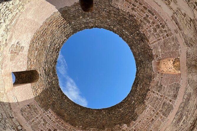 Split Diocletian Palace Highlights - Private walking tour - Peristyle: where the emperor showed himself