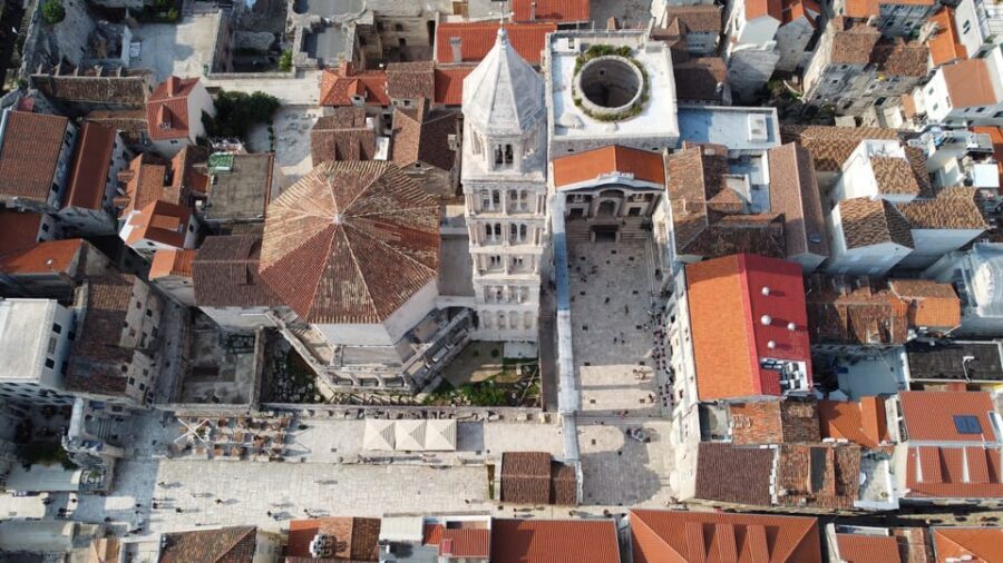 Split: Diocletian's Palace Private walking tour - Vestibule: Diocletian’s Grand Entrance to Private Chambers