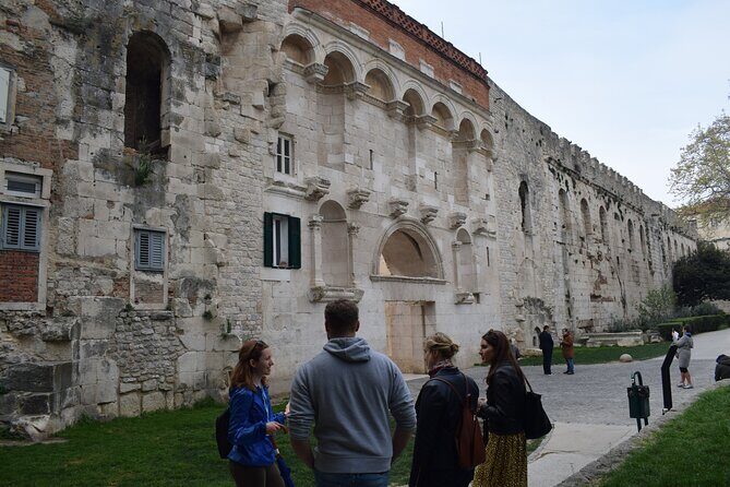 Split: Diocletian's Palace Walking and Wine Tasting Tour - Grgur Ninski Statue: A 5-Minute Stop With Big Meaning