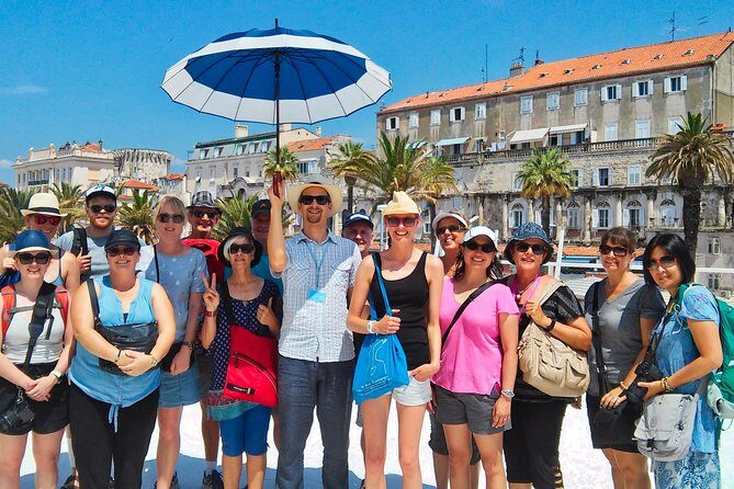 Split: Diocletian's Palace Walking and Wine Tasting Tour - Golden Gate Start: Getting Your Bearings in Old Split