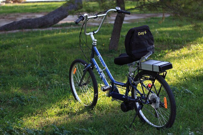 Split Electric Bicycle Tour - Meeting at the Croatian National Theater: easy start, simple end