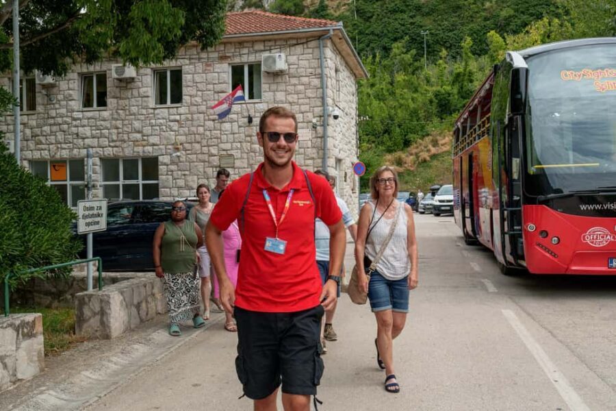 Split: Historical Tour of Salona, Klis Fortress and Trogir - Meeting the tour in Split: the red bus and fast-start mindset