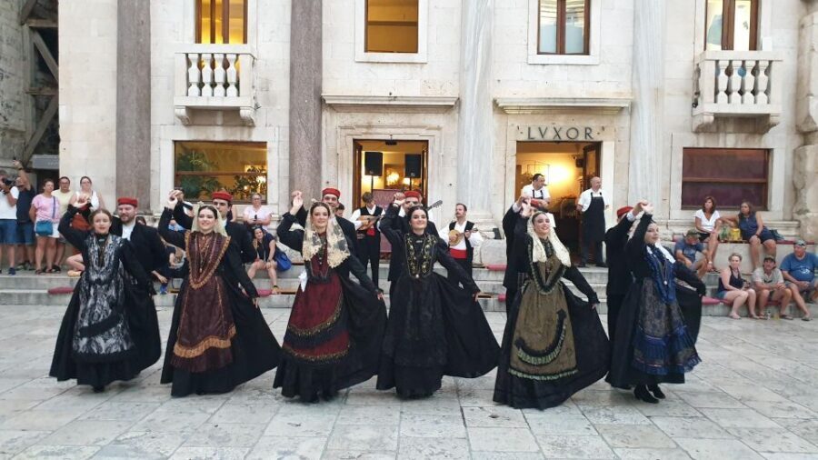 Split: History and Heritage Walking Tour - Timing, weather, and what to bring so you stay comfortable