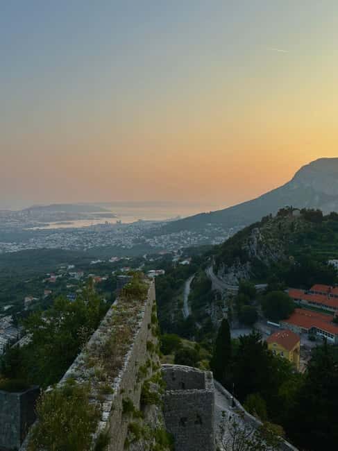 Split: Klis Sunset Sightseeing Bus Tour - How the timing fits your Split evening