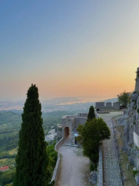 Split: Klis Sunset Sightseeing Bus Tour - Who this tour suits best (and who should skip it)