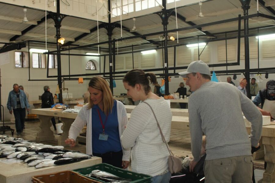 Split: Private Food Tasting Tour - Price and value: $176 for a private group up to 2
