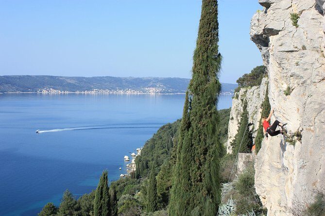 Split Rock Climbing Tour - Why Marjan Hill Makes This a Smart Split Activity