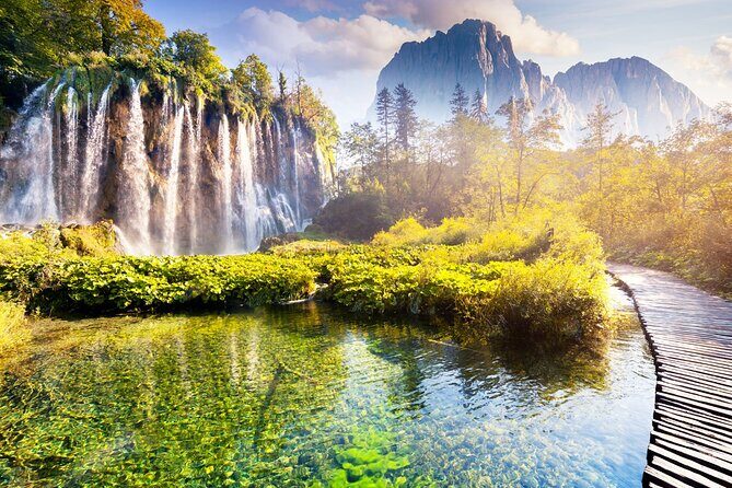 Split to Plitvice Lakes Private Tour with Local Guide - Lower Lakes trails: limestone canyon and Veliki Slap