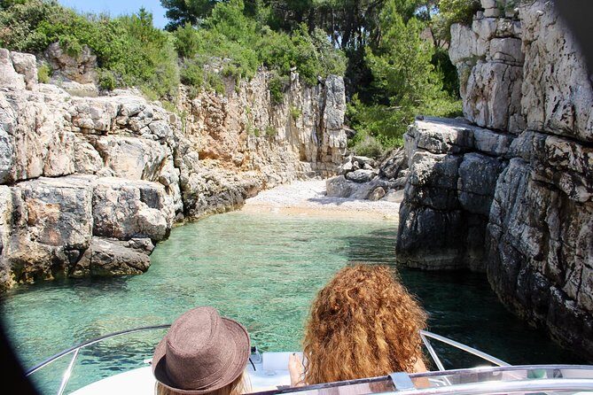 Three Islands Private Speedboat Tour With Blue Lagoon Stop - Stop 4: Maslinica Fishermen Village Walk (2 Hours)
