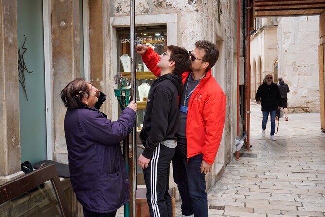Walking tour of Diocletian's Palace in Split - What you actually do inside the palace area (Stop 1)