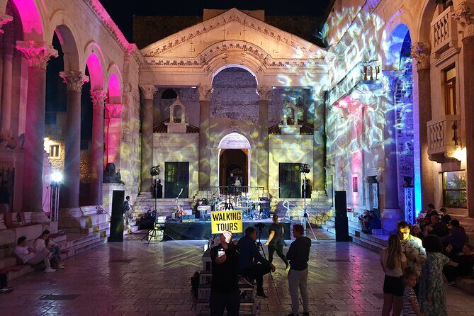 Walking Tour of Split and Diocletian's Palace - Riva Harbor (15 minutes): the bronze model and the promenade connection