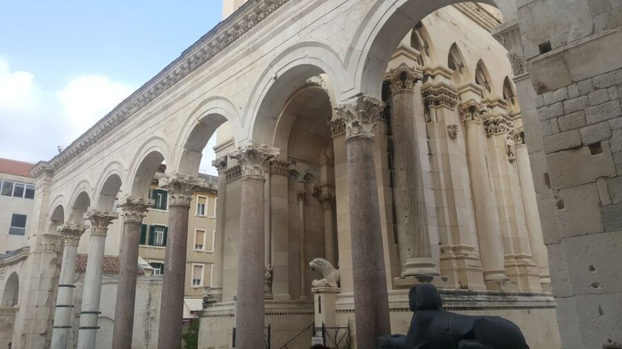 Walking Tour Split - The Guide Matters: What to Expect From a Live, Licensed Local