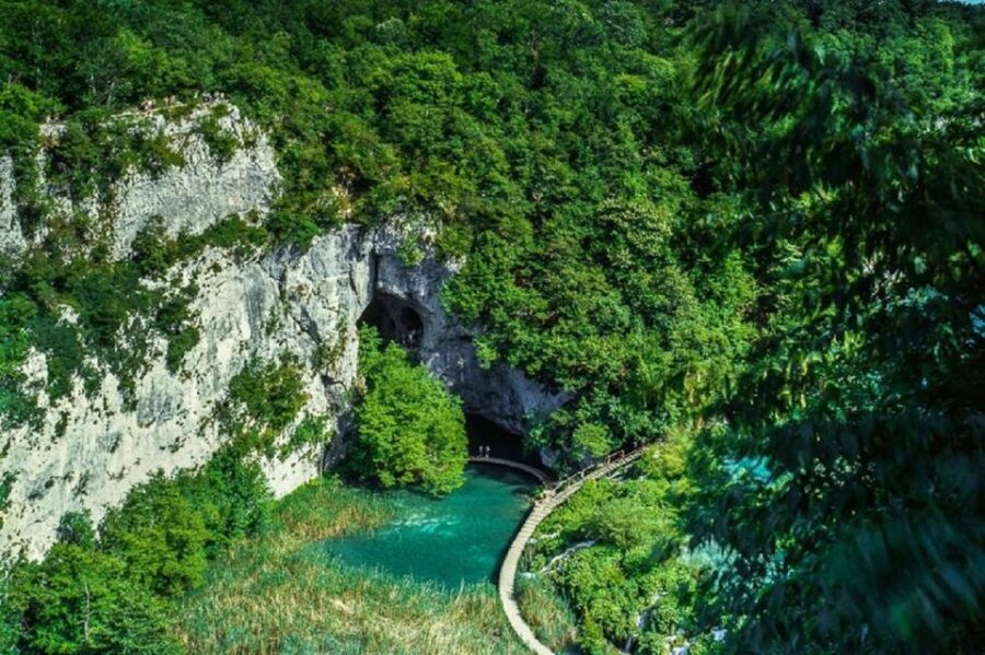 Zagreb to Split: Private Transfer with Plitvice Lakes - How the lunch moment works (and how to plan for it)